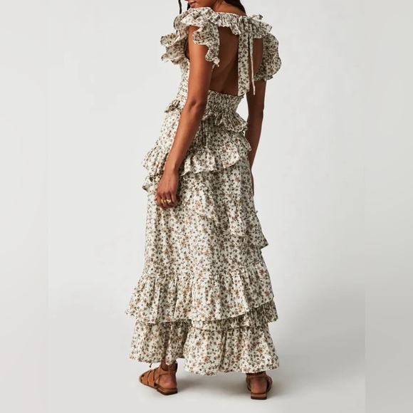 En Saison Gianna Midi Dress - Picture 4 of 12